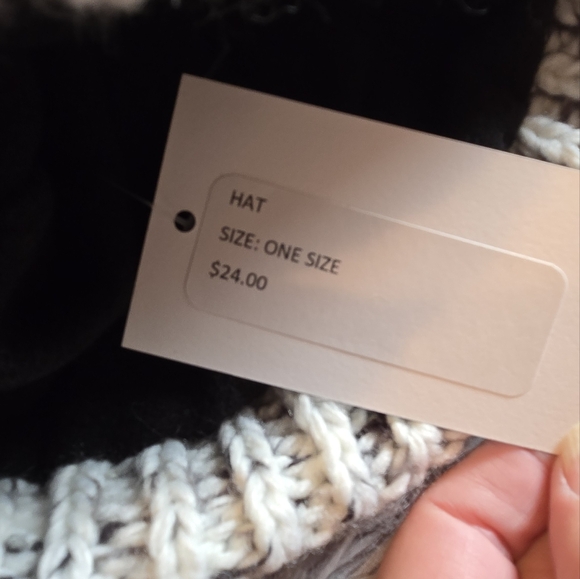 Panache Multicolored Stocking Hat with Pom Pom NWT - Picture 3 of 12